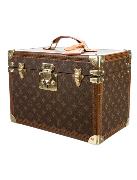 louis vuitton toiles et cuirs|louis vuitton toiletry case.